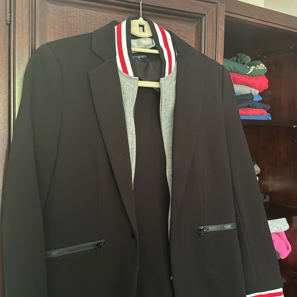Central Park west blazer with zip out insert